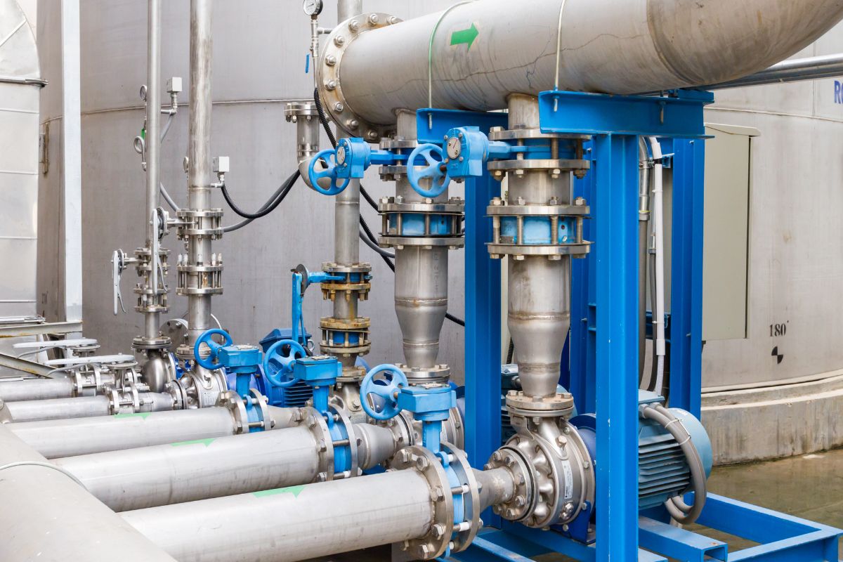 water pump station and pipeline on roof deck for industrial work
